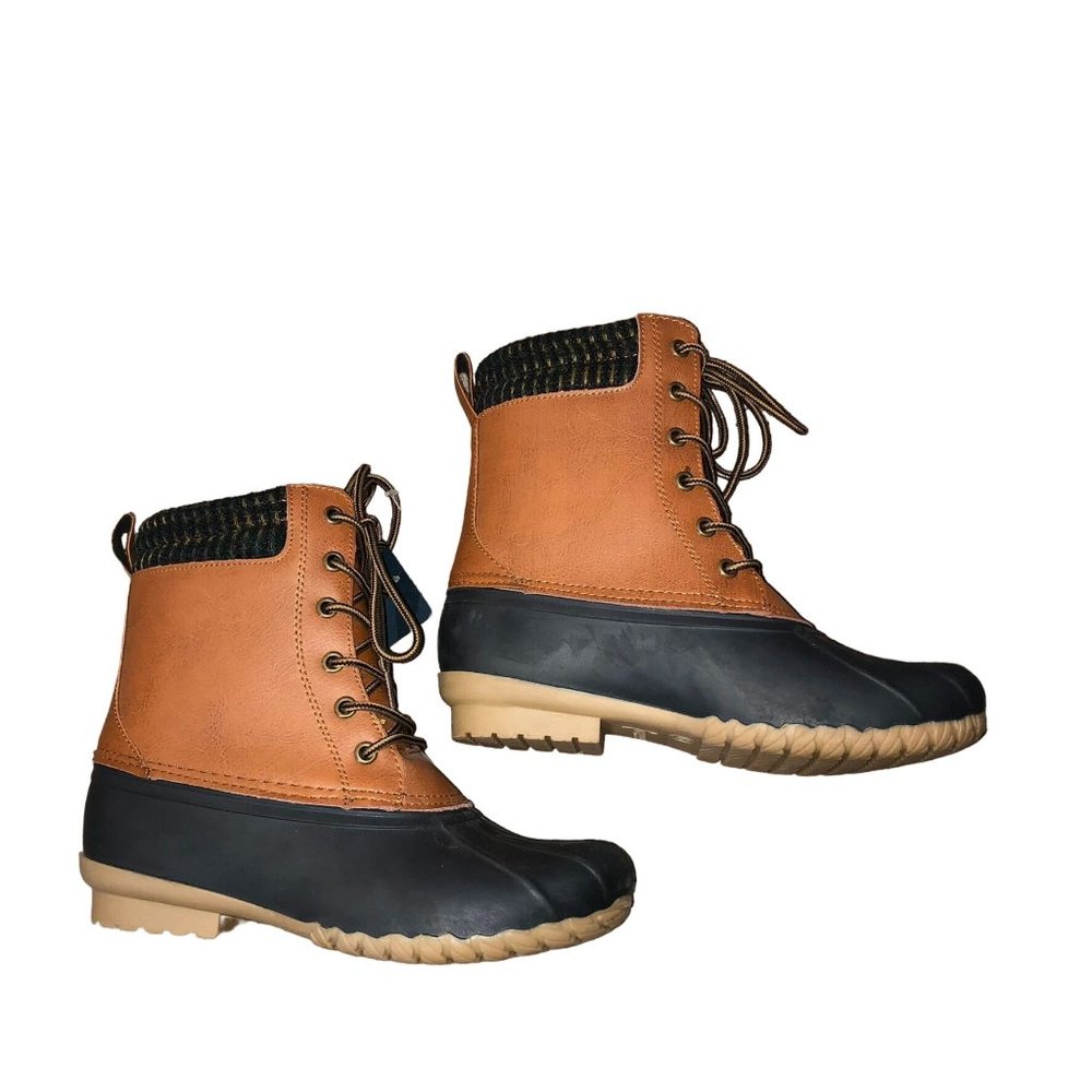 Magellan Outdoor Duck Boots Womens 6 NEW FWMFFS4044